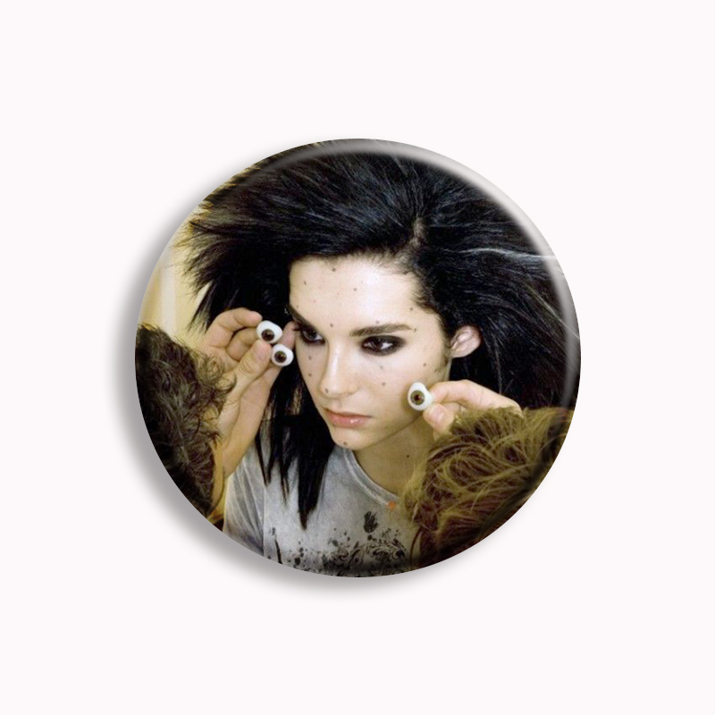 Rock Band toyio Hotel Kaulitz  - Vintage Collectible Buttons recensione e prezzo